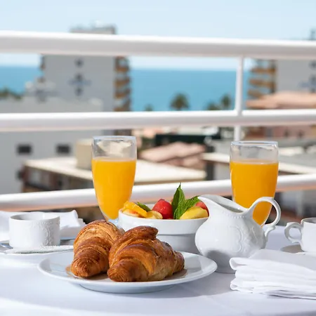 Hotel Prestige Sant Marc 4*