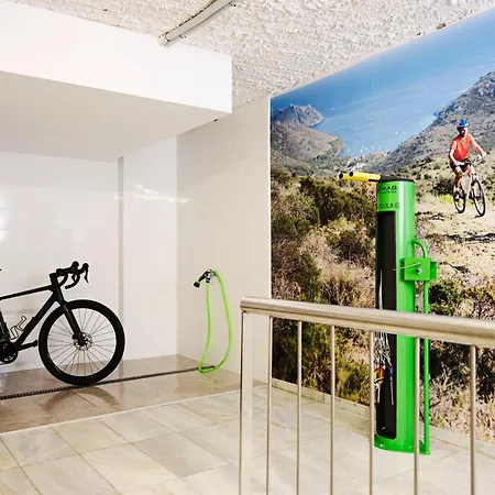 Hotel Prestige Sant Marc 4*